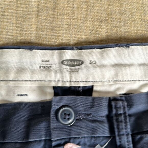 Old navy shirt - Picture 2 of 4